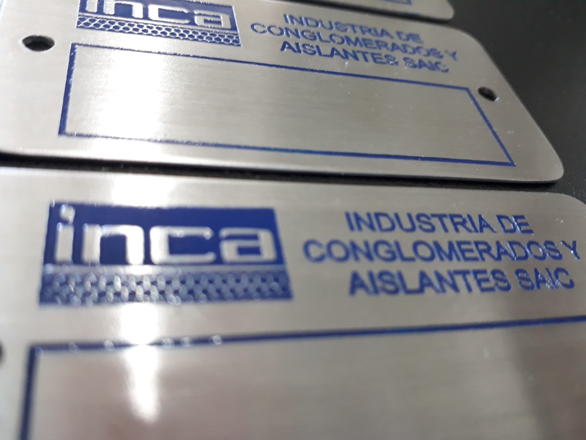 Chapas Acero Inox Bajo Relieve Para Industrias Grabolaser